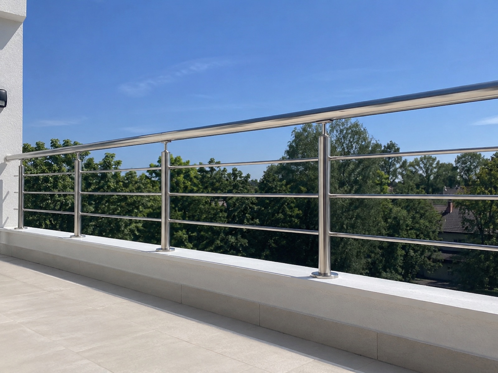 Deck and balcony railing